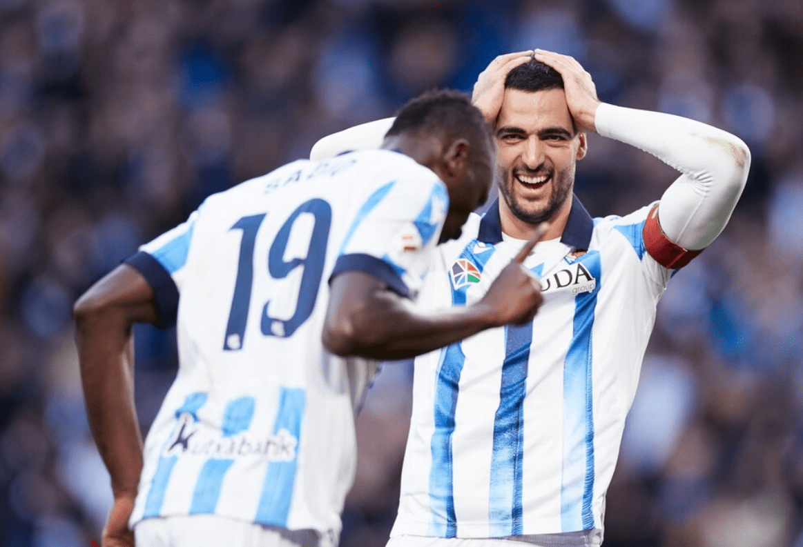 半岛体育新闻-包含皇家社会欲胜塞维利亚，冲刺联赛前列的词条