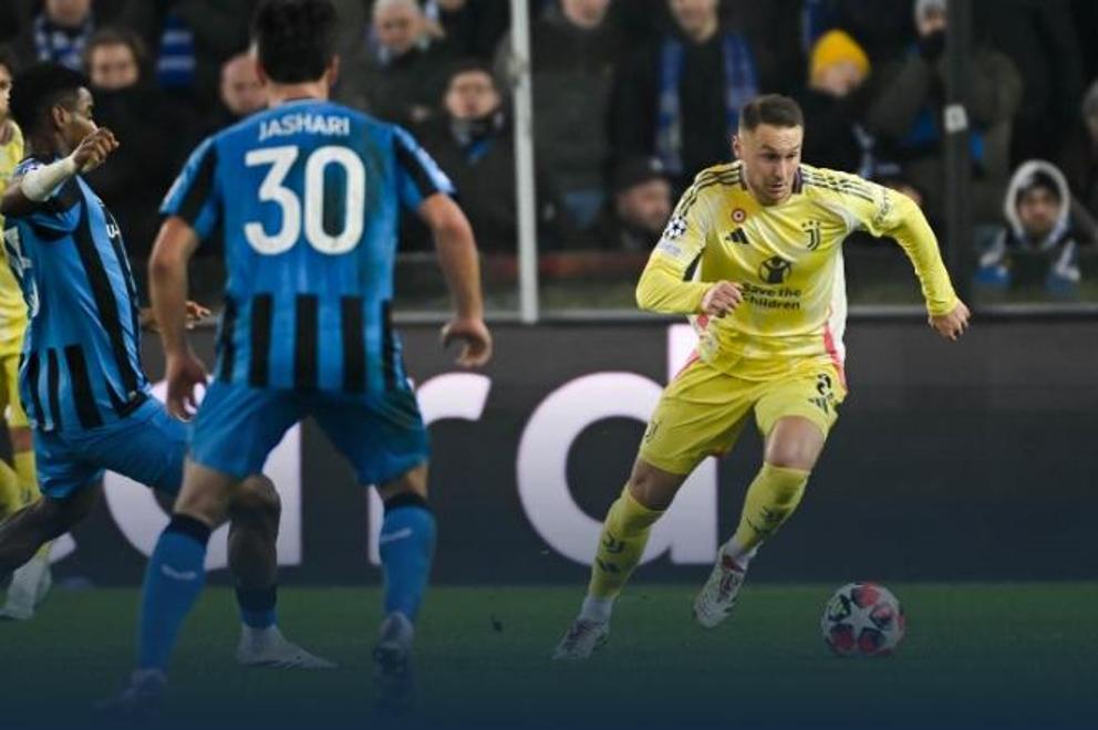 闪光表现，球队实现大逆转，晋级欧冠联赛