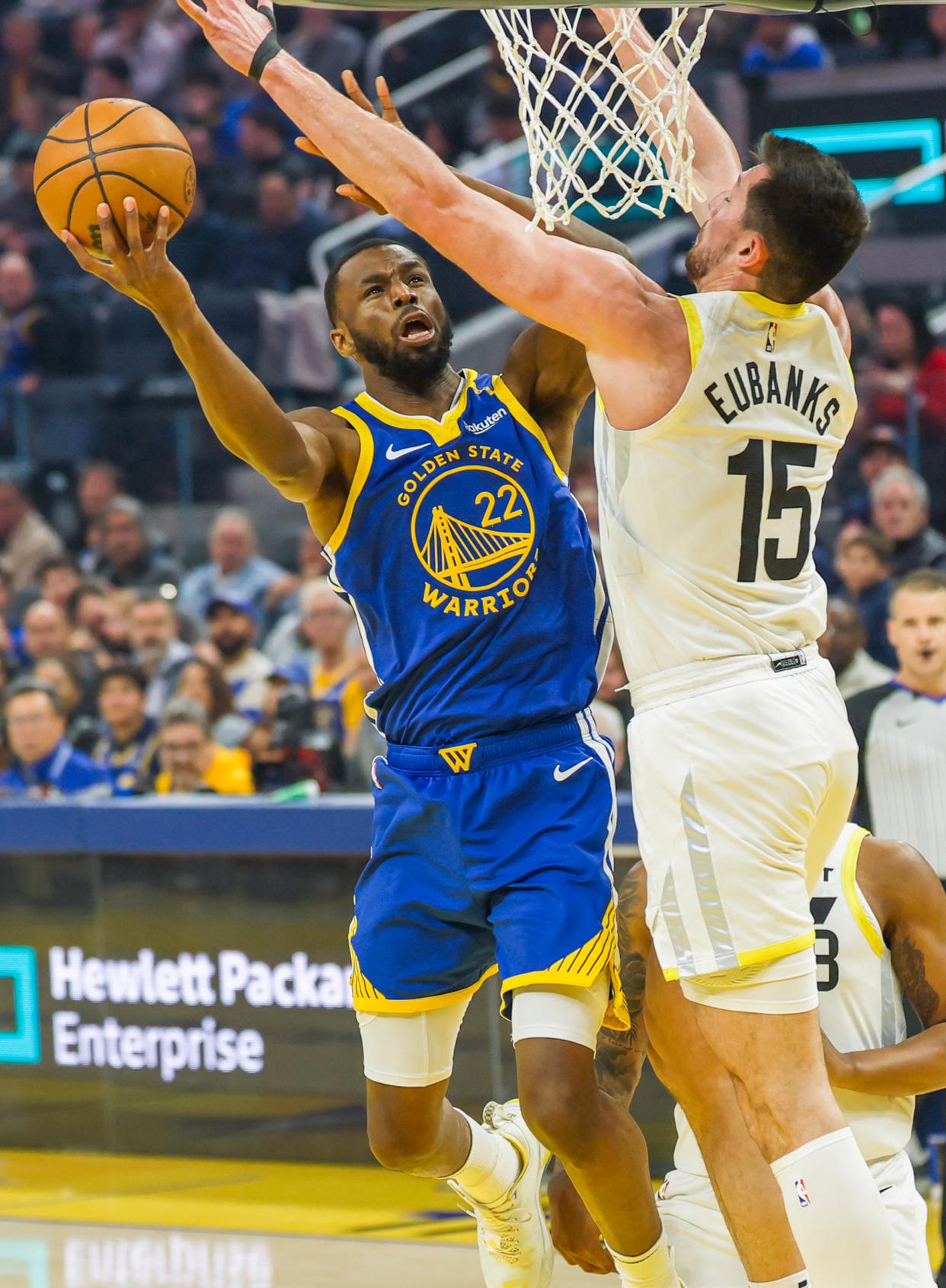 半岛体育登录-勇士惜败爵士，遭遇两连败