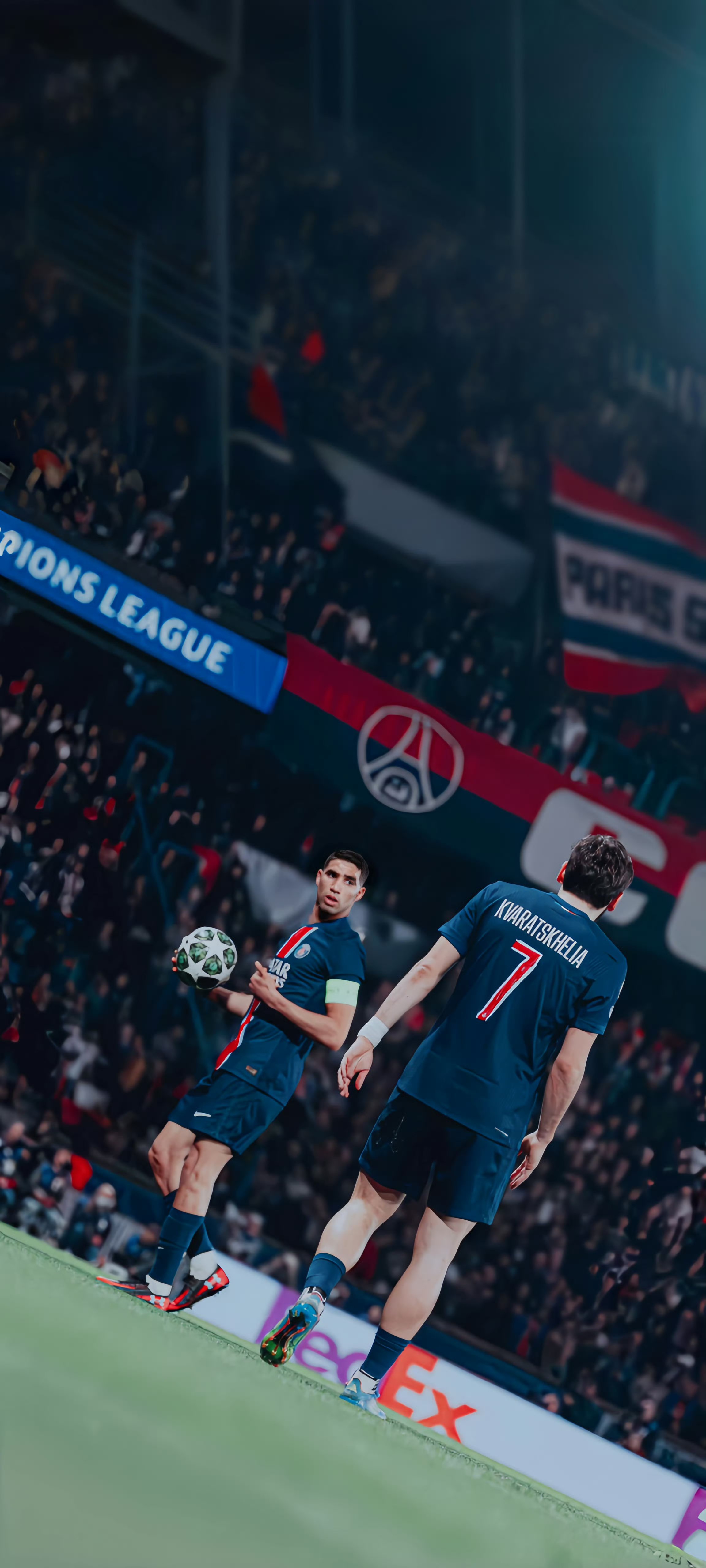 半岛体育平台-法甲球队在欧冠赛场上表现亮眼，巴黎圣日耳曼能否走得更远？的简单介绍