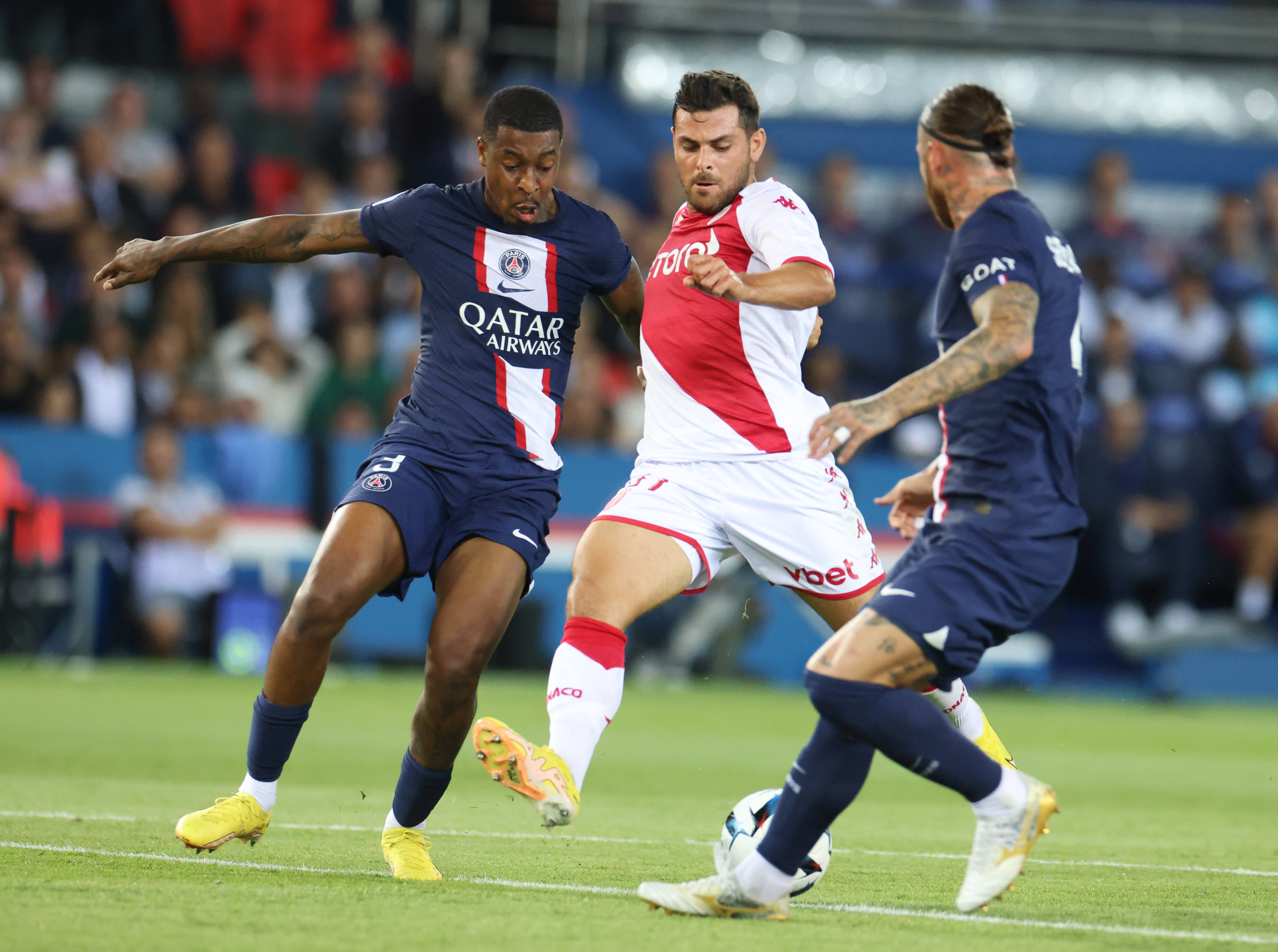 法甲球队在欧冠赛场上表现亮眼,巴黎圣日耳曼能否走得更远?的简单介绍 法甲球队在欧冠赛场上表现亮眼,巴黎圣日耳曼能否走得更远?的简单介绍