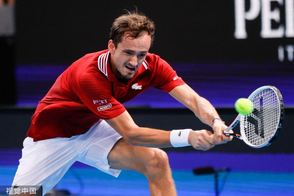 半岛体育网址-沙尔克主场告捷，取得连胜加分