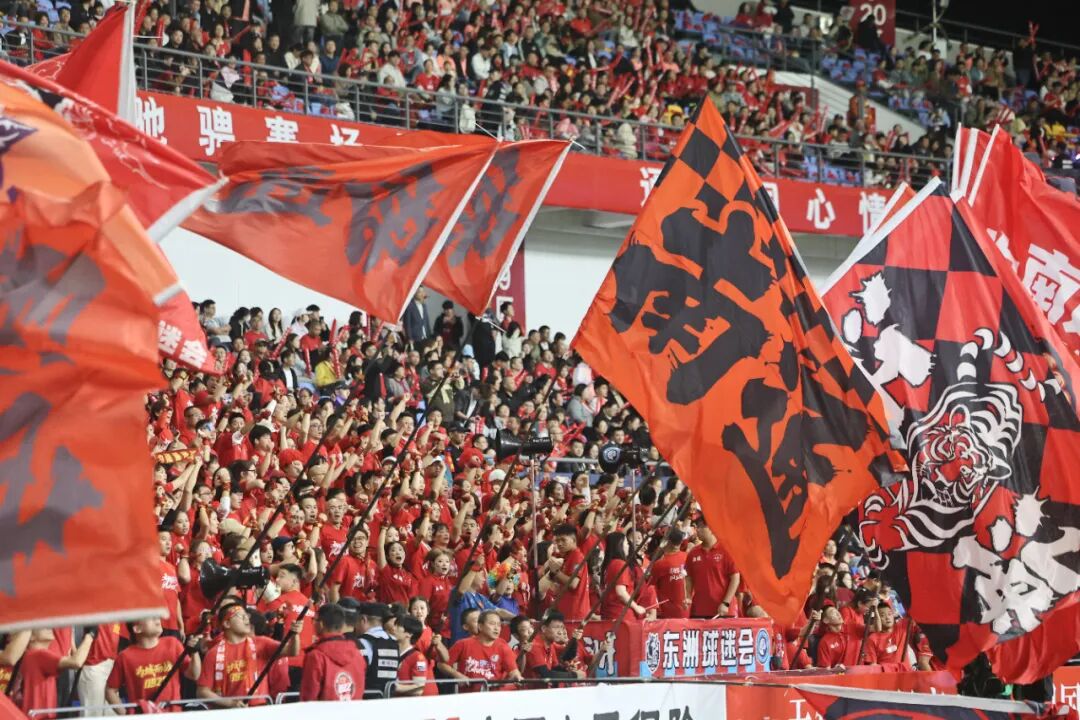 半岛体育视频-让球迷热血澎湃的体育赛事欣赏