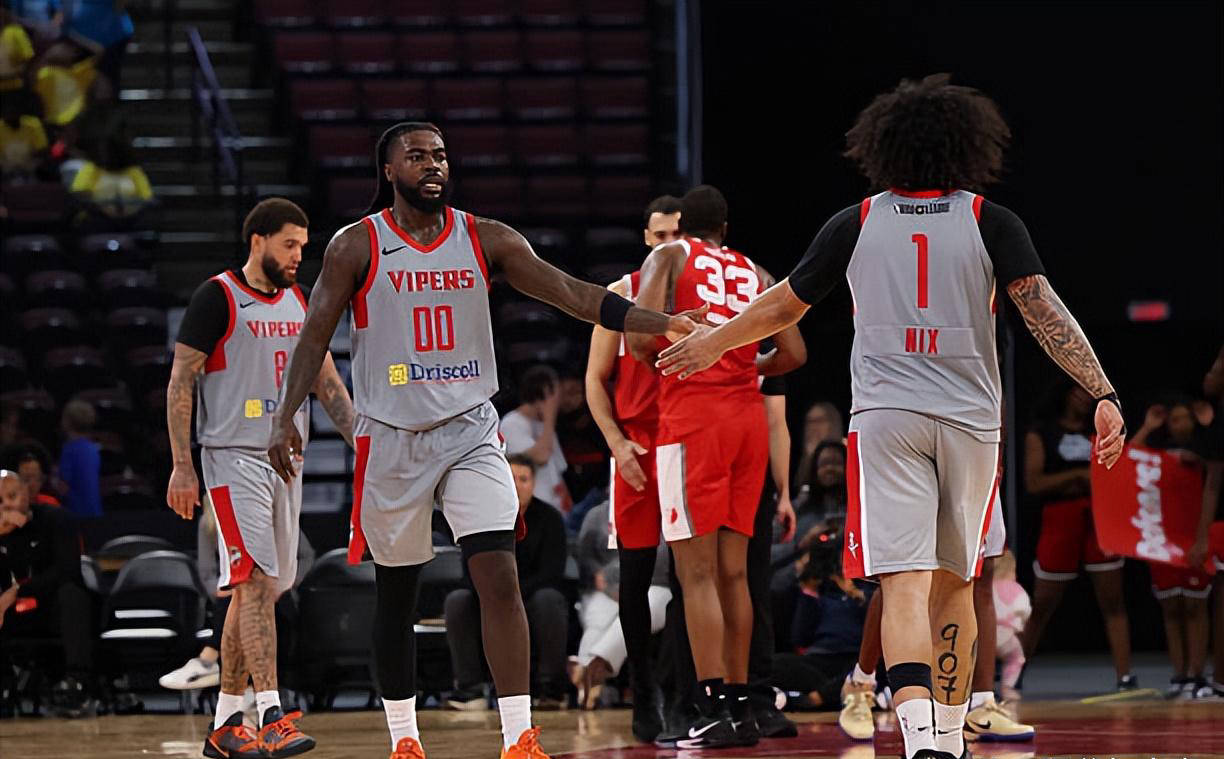 半岛体育官方登录入口-火箭队新援表现出色，助力获胜的简单介绍