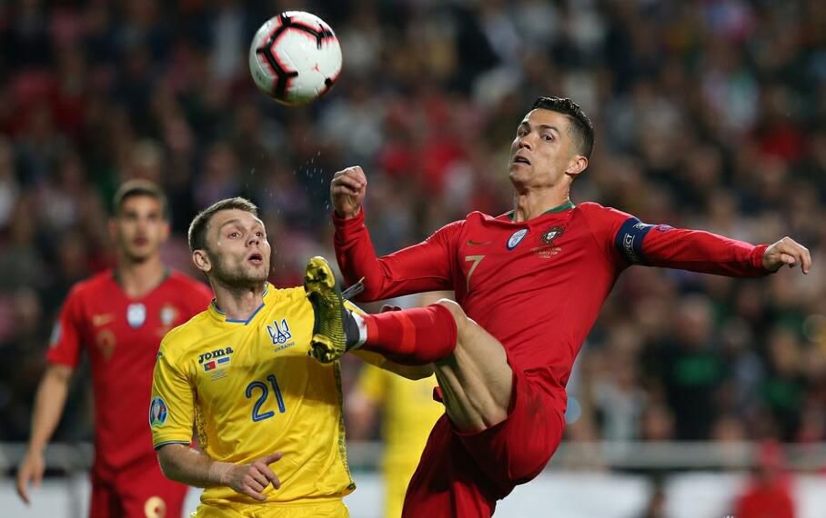 半岛体育登录入口-关于英格兰力克黑山，斗志昂扬豪取三分的信息